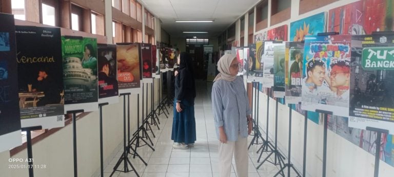 Cinemaventura 2024 Pameran Poster Film Mahasiswa Prodi FTV Widyatama