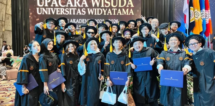 Wisuda Angkatan 2021 & 2020