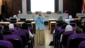 Dosen Prodi FTV Widyatama beri kuliah di FTVM UPN Veteran Jakarta